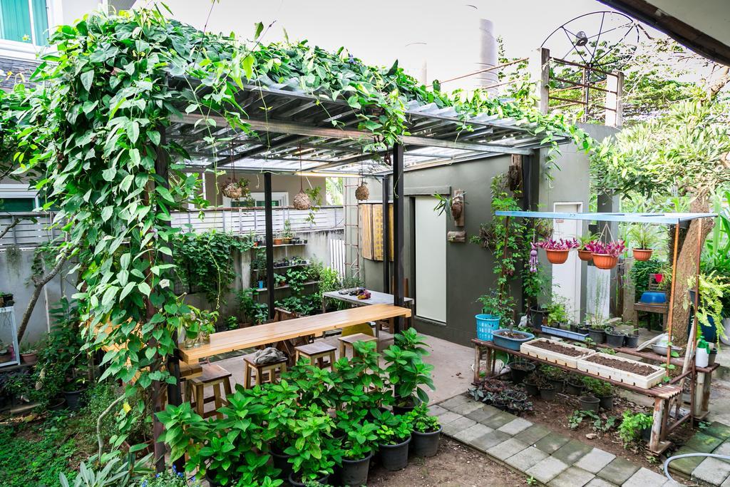 Sundara Guesthouse Nan Bagian luar foto