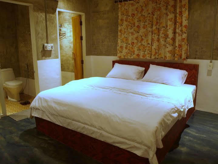 Sundara Guesthouse Nan Bagian luar foto