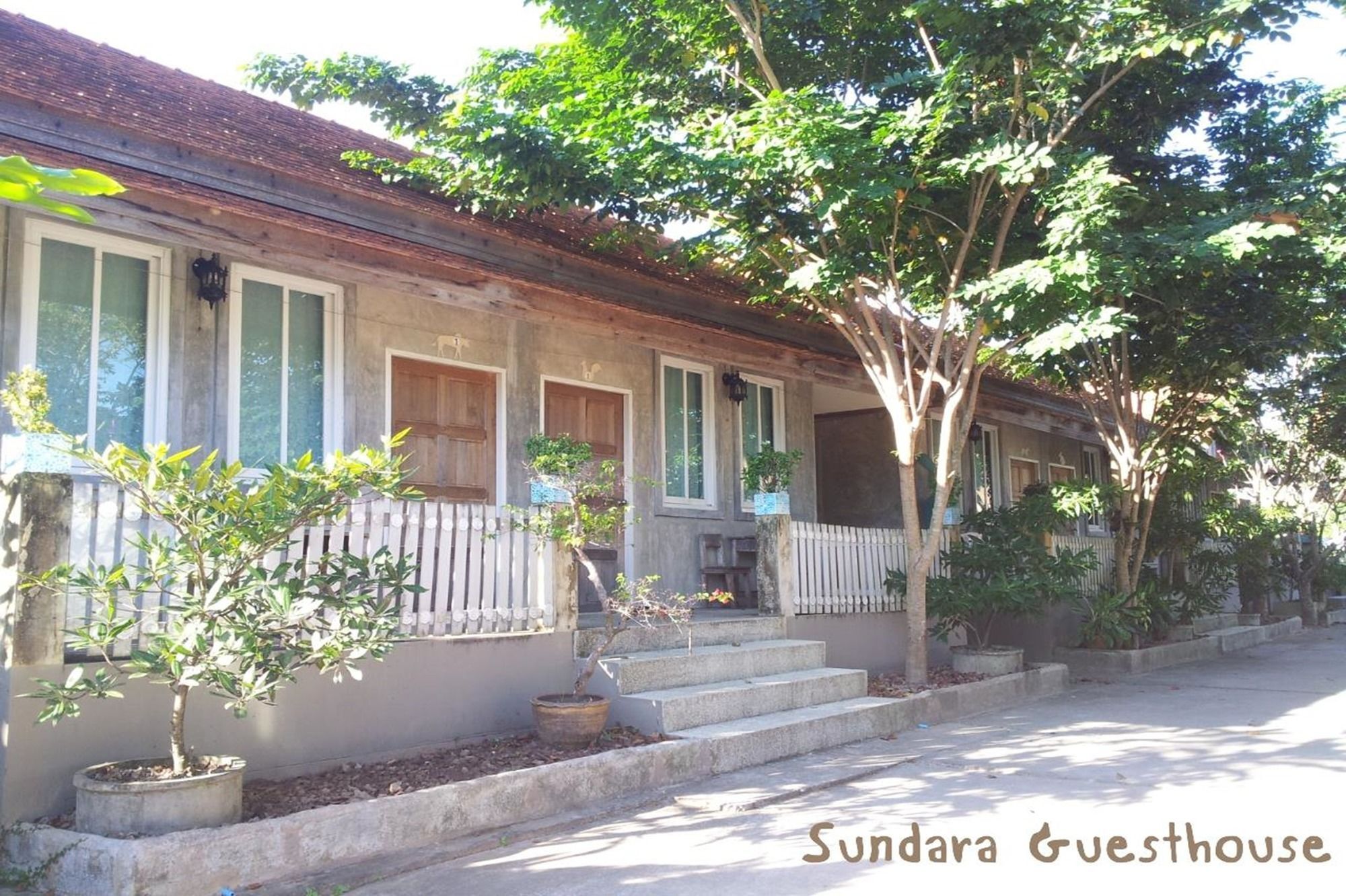 Sundara Guesthouse Nan Bagian luar foto